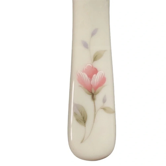 VINTAGE Porcelain White Spatula with Floral Motif - Picture 2 of 5